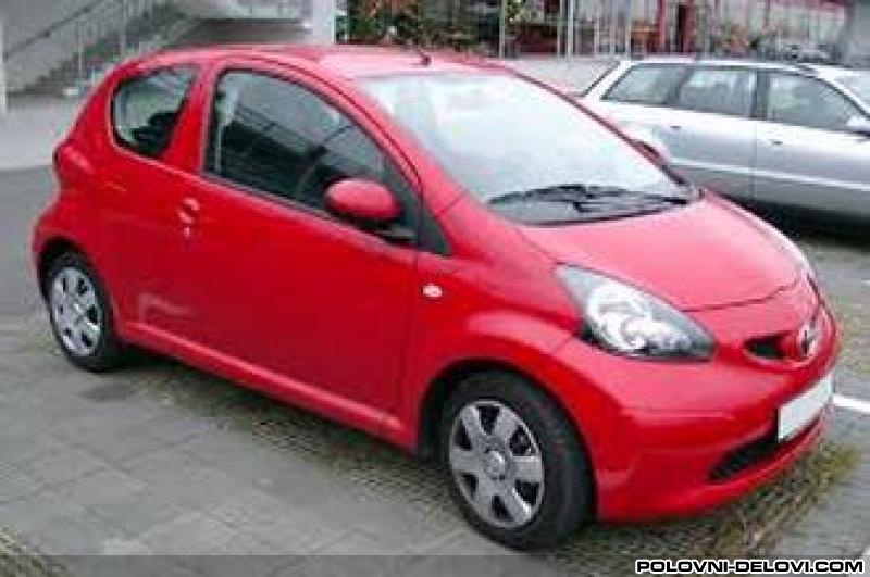 Toyota  Aygo  Kompletan Auto U Delovima