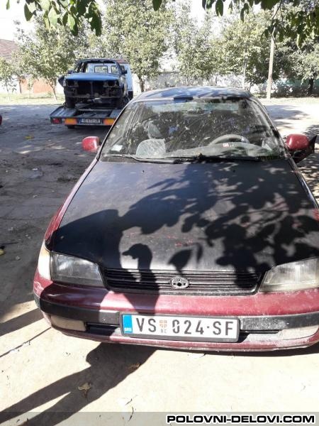 Toyota  Carina  Kompletan Auto U Delovima