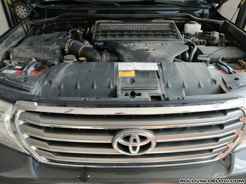 Toyota  Corolla 1.6 1.5  Kompletan Auto U Delovima