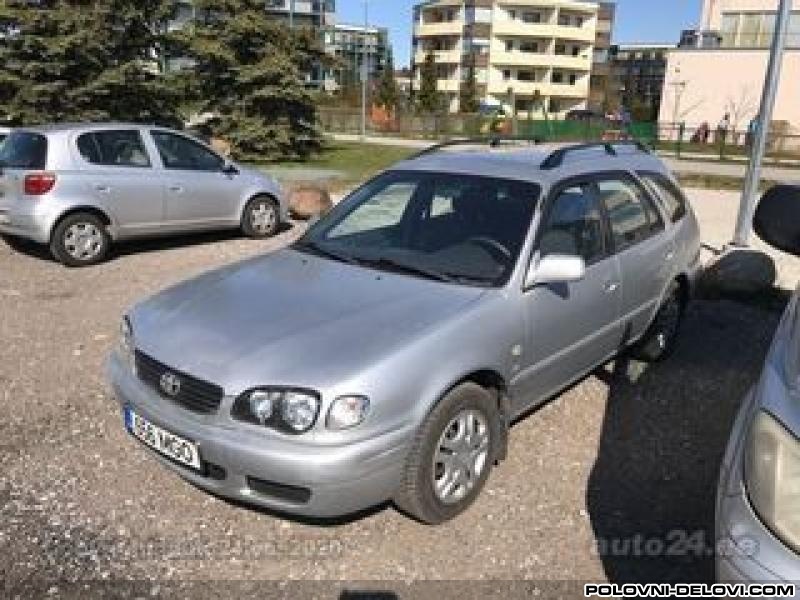 Toyota  Corolla D4D Kompletan Auto U Delovima