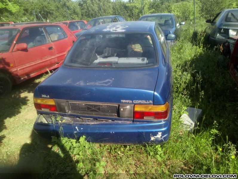 Toyota  Corolla  Kompletan Auto U Delovima
