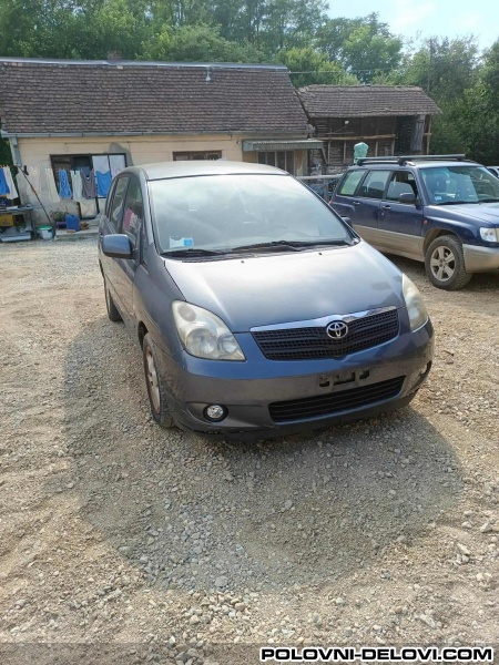 Toyota  Corolla Verso D4D Kompletan Auto U Delovima