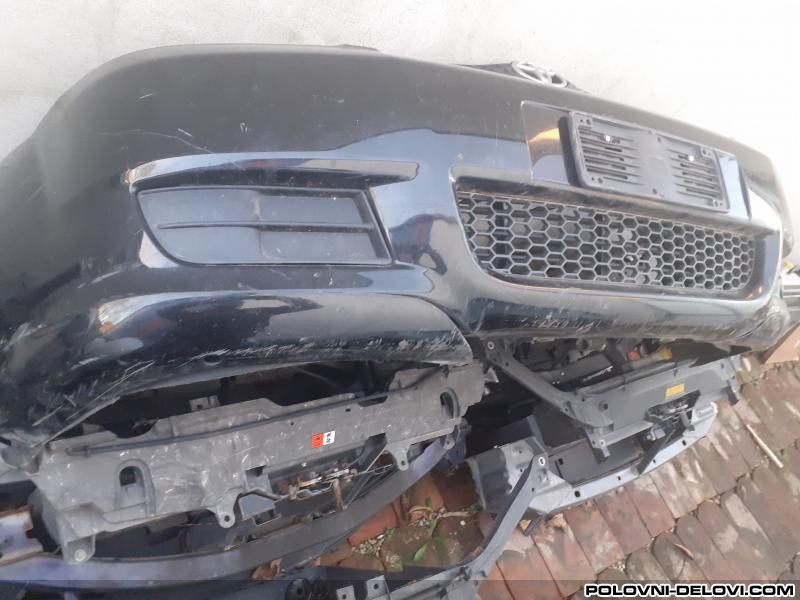 Toyota  Corolla Verso  Karoserija