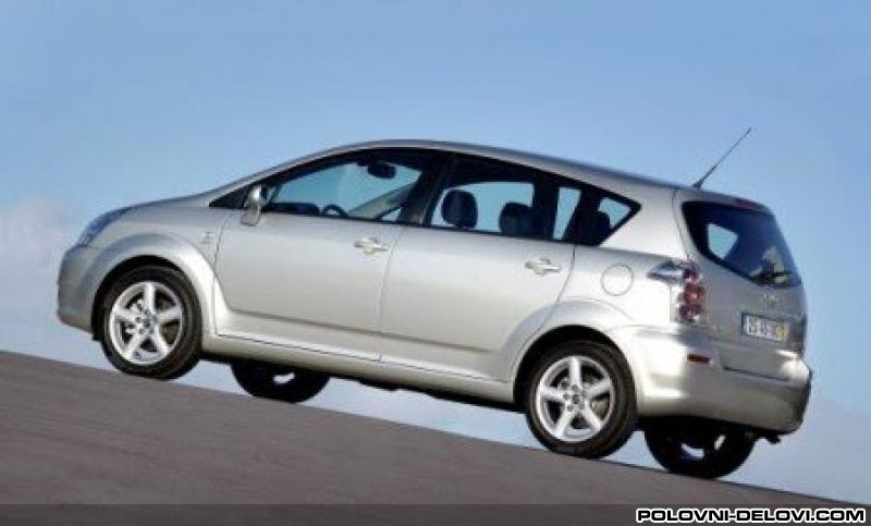 Toyota  Corolla Verso  Kompletan Auto U Delovima