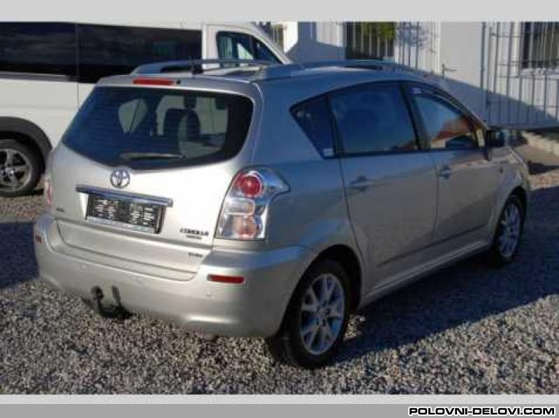 Toyota Corolla Verso RAV4 Avensis Aygo Yaris Auris POVOLJNO 