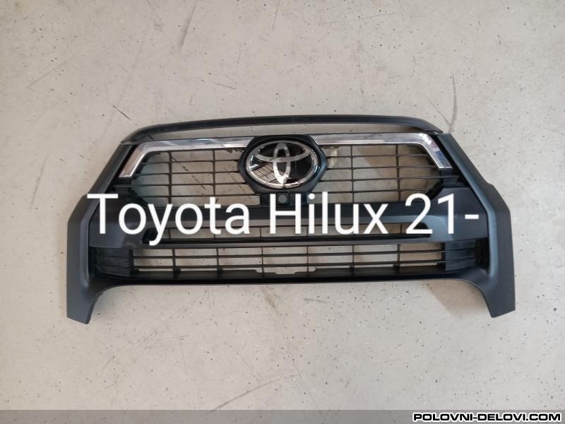 Toyota  Hilux  Karoserija