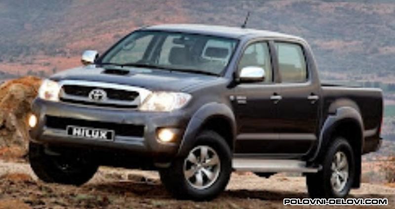 Toyota  Hilux  Kompletan Auto U Delovima