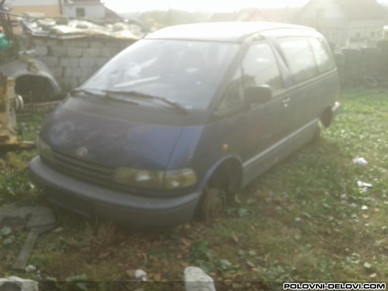 Toyota  Previa  Kompletan Auto U Delovima