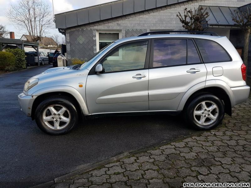 Toyota  RAV 4 2.0  D Kompletan Auto U Delovima