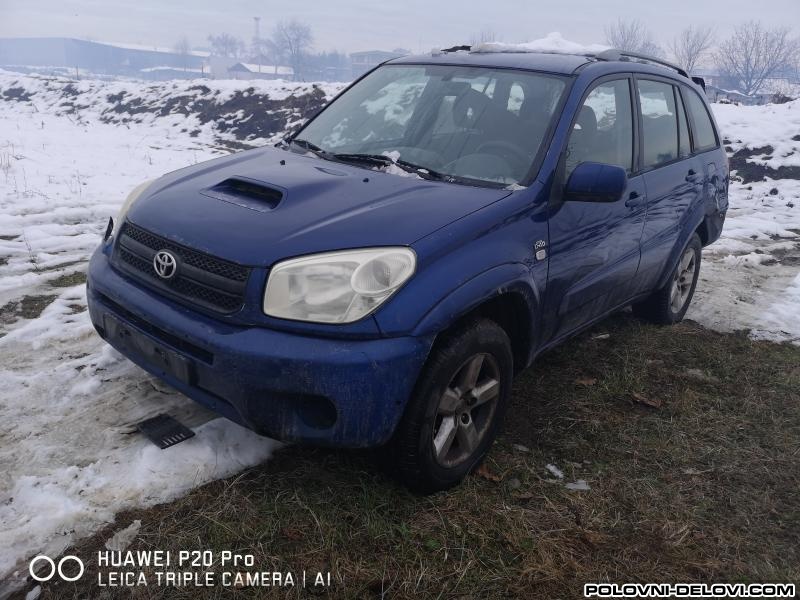 Toyota  RAV 4 2.0 D4d Kompletan Auto U Delovima
