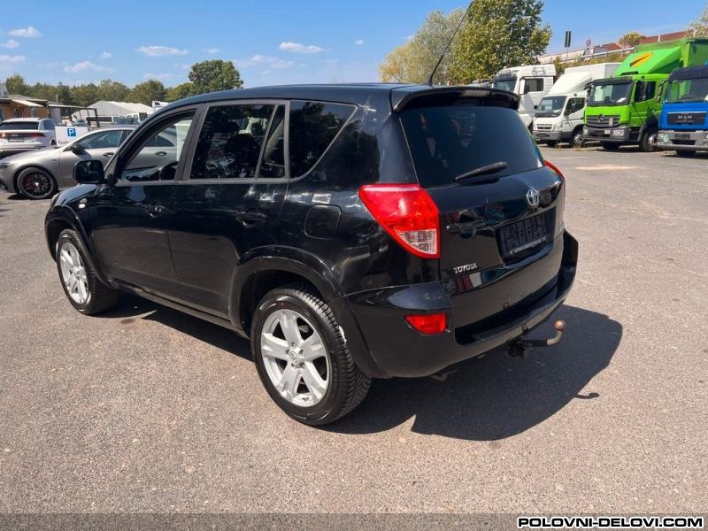 Toyota  RAV 4 2.2 100kw  Motor I Delovi Motora