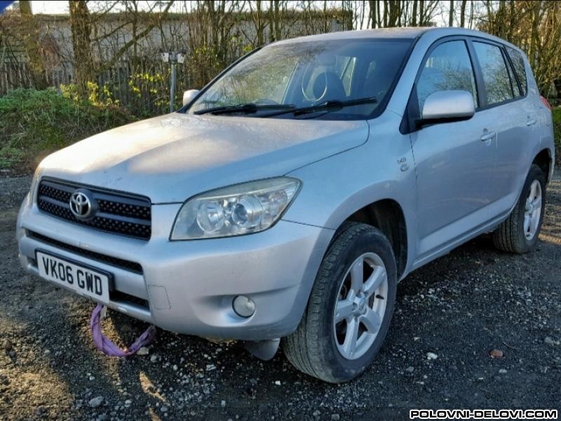 Toyota  RAV 4 2.2 D4d Kompletan Auto U Delovima