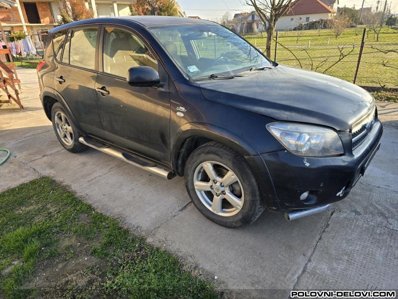Toyota  RAV 4 2.2 Dizel Kompletan Auto U Delovima