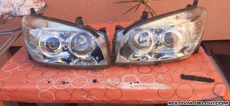 Toyota  RAV 4 2.2crdi Farovi I Stopaljke