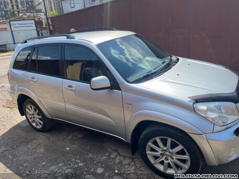 Toyota  RAV 4  Aygo Yaris Auris  Kompletan Auto U Delovima