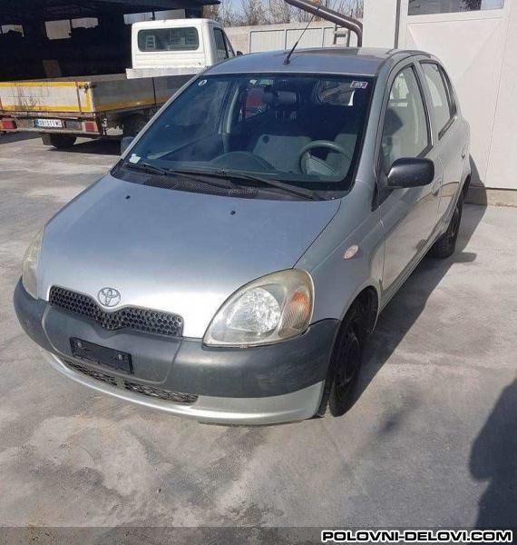Toyota  Yaris 1.0 B Kompletan Auto U Delovima
