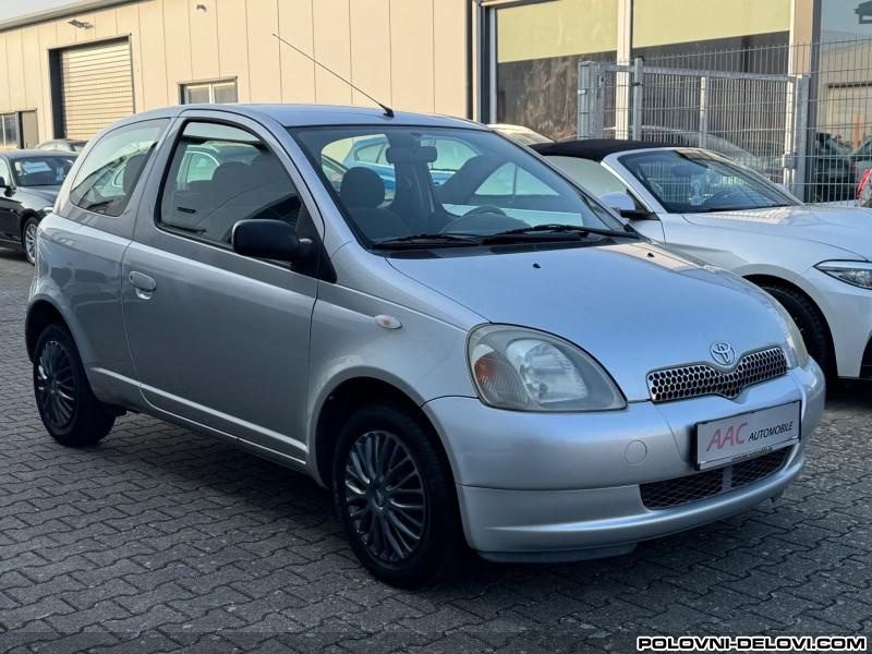 Toyota  Yaris 1.0b Kompletan Auto U Delovima