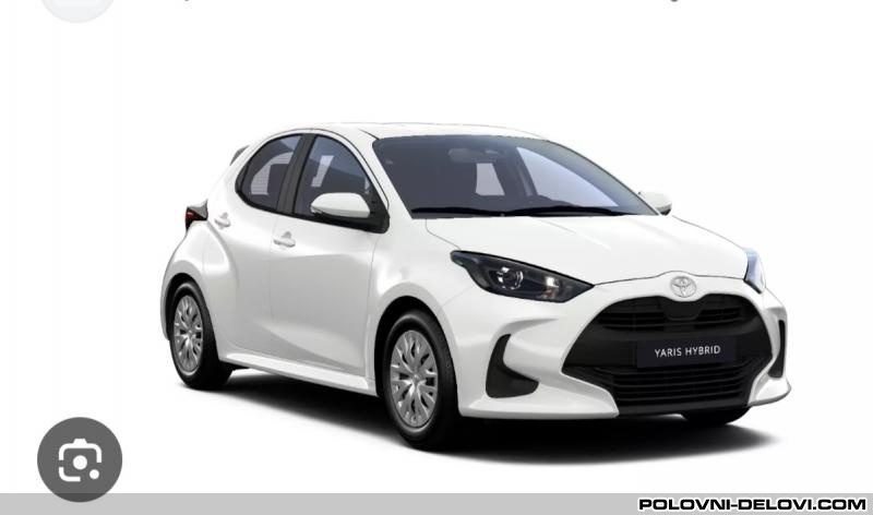Toyota  Yaris Hibrid Kompletan Auto U Delovima