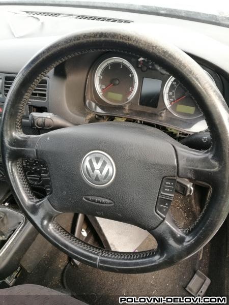 Volkswagen  Bora  Enterijer