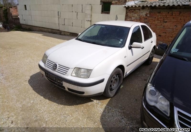 Volkswagen  Bora  Kompletan Auto U Delovima