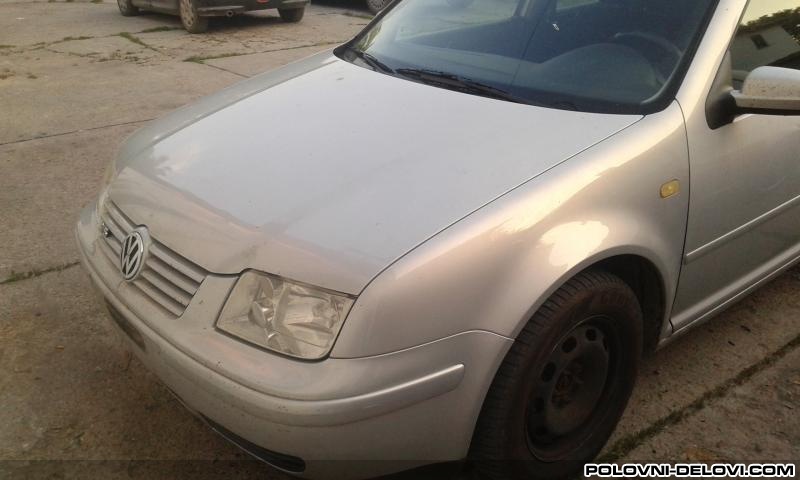 Volkswagen  Bora  Kompletan Auto U Delovima