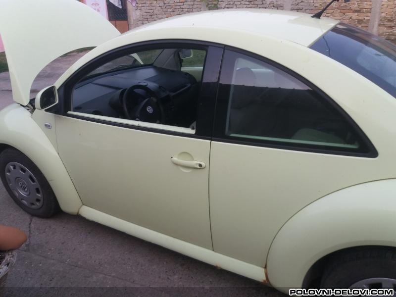 Volkswagen  Buba  Kompletan Auto U Delovima