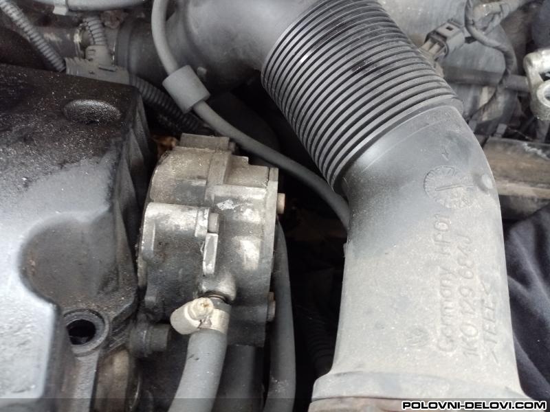 Volkswagen  Caddy  Motor I Delovi Motora