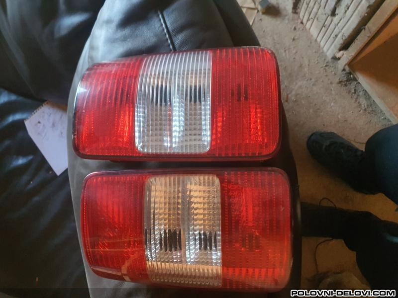 Volkswagen  Caddy  Svetla I Signalizacija