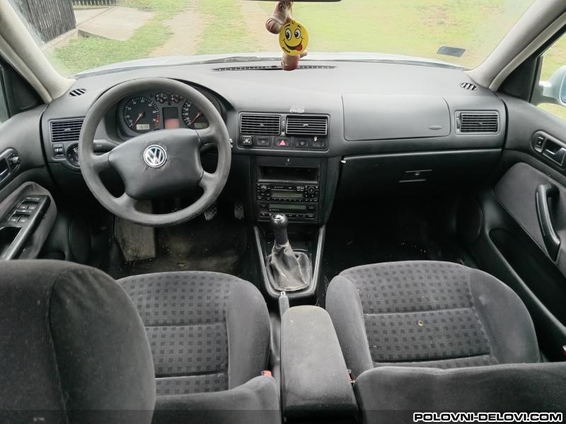 Volkswagen  Golf 4 1.6 Kompletan Auto U Delovima