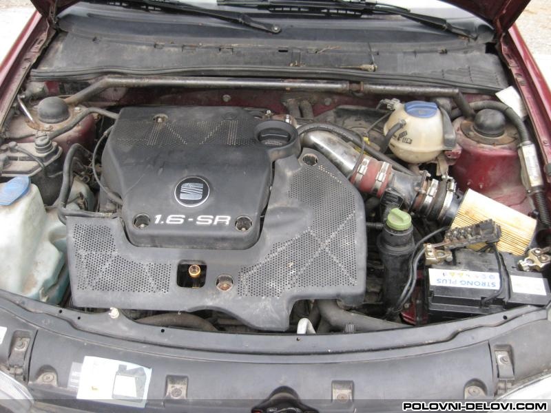 Volkswagen  Golf 4 1.6 SR Motor I Delovi Motora
