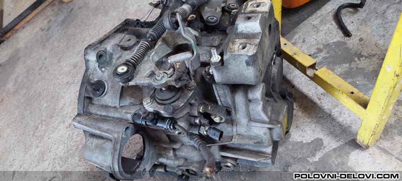 Volkswagen  Golf 4 1.9 Tdi 6 Brzina Menjac I Delovi Menjaca
