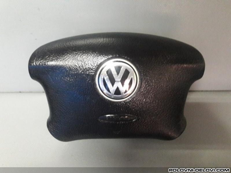 Volkswagen  Golf 4 Airbag Volana  Razni Delovi
