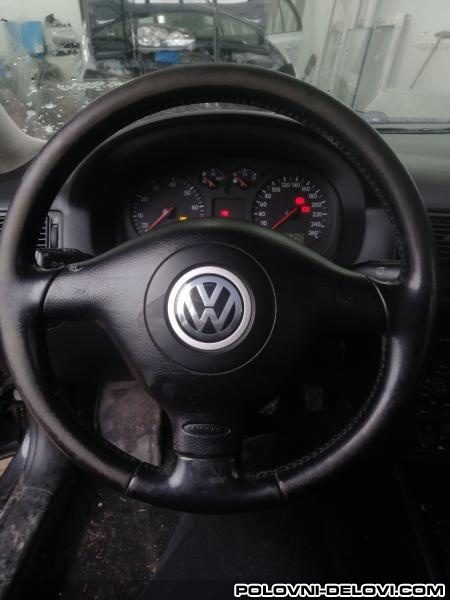 Volkswagen  Golf 4  Enterijer