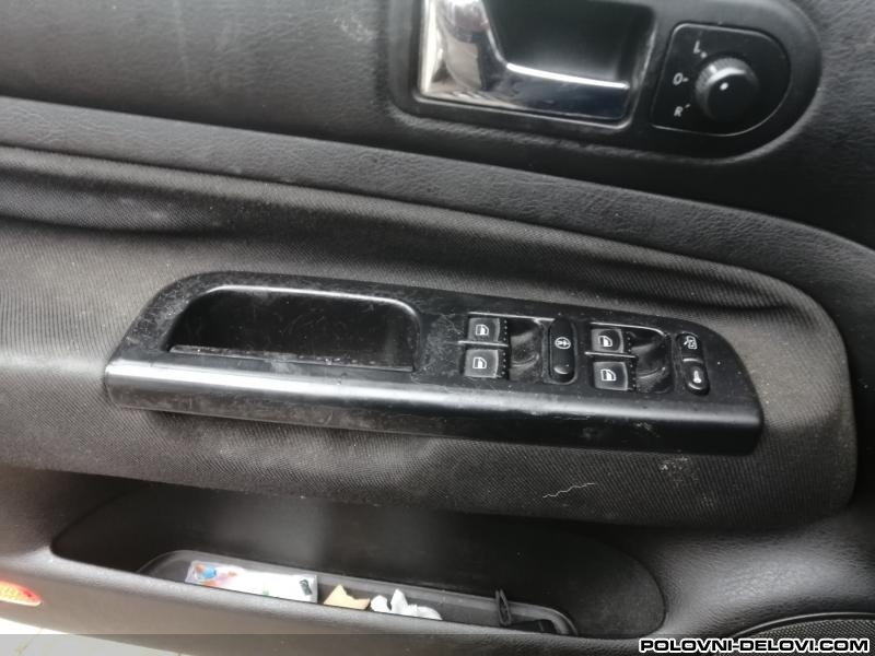 Volkswagen  Golf 4  Enterijer