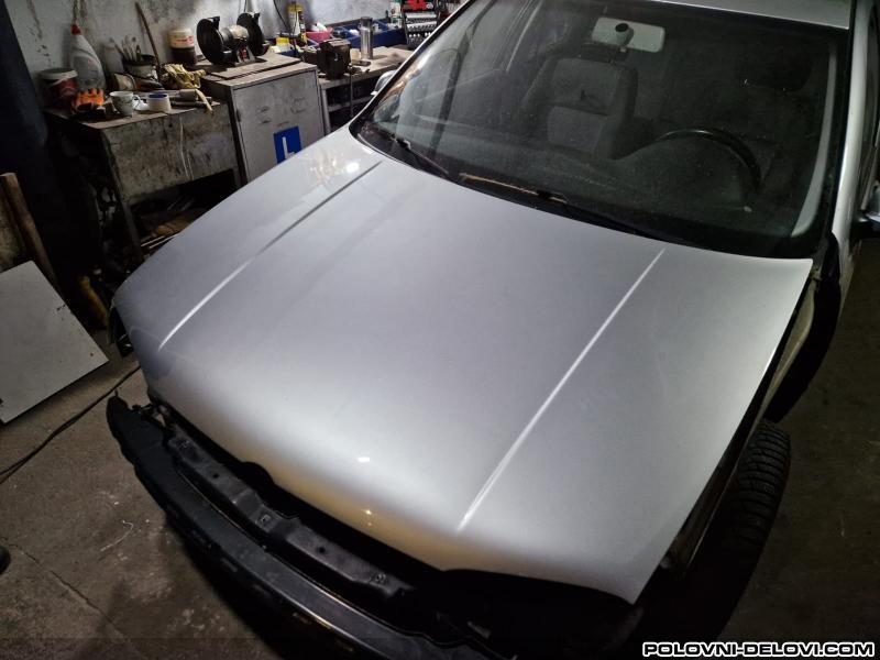 Volkswagen  Golf 4 Hauba Karoserija