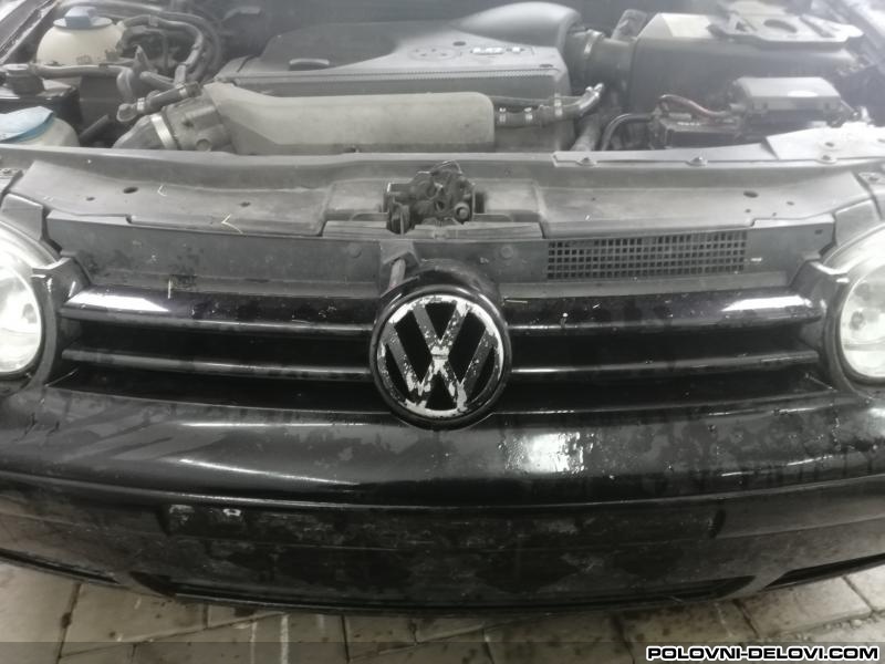Volkswagen  Golf 4  Karoserija