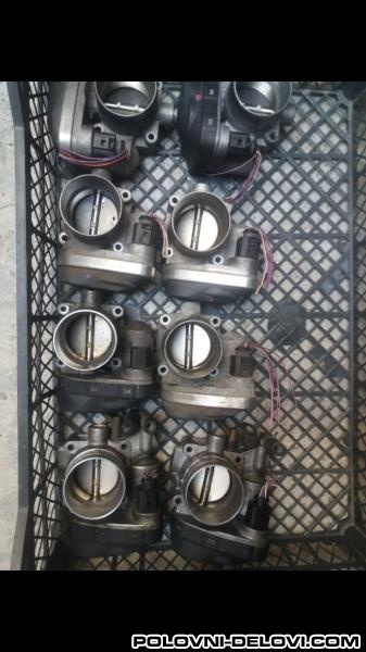 Volkswagen  Golf 4 Klapna Gasa 