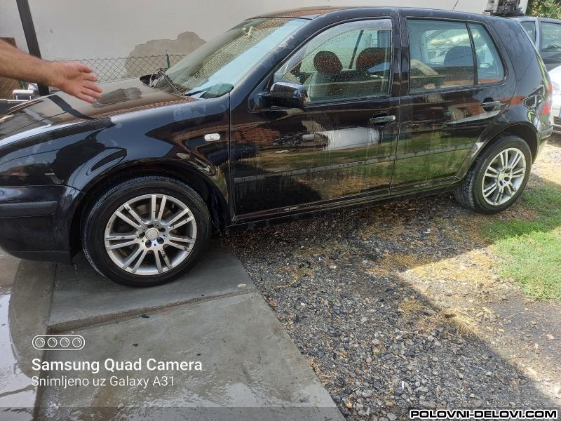 Volkswagen  Golf 4  Kompletan Auto U Delovima
