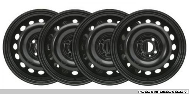 Volkswagen  Golf 4 R15 5x100 4 Komada Razni Delovi