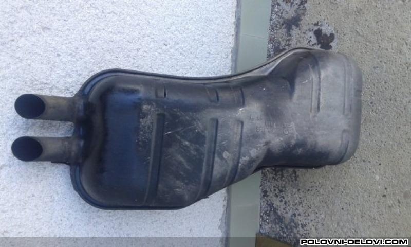 Volkswagen  Golf 4 Zadnji Lonac Razni Delovi