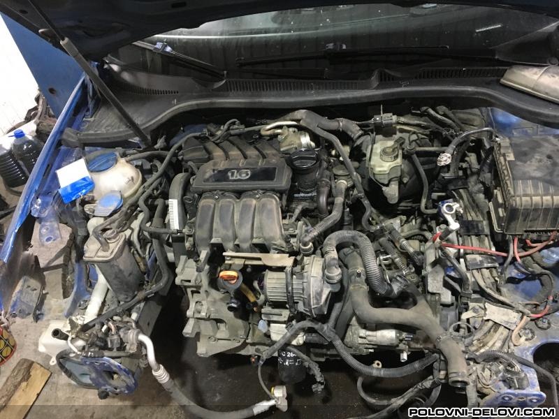 Volkswagen  Golf 5 1.6 8v Motor I Delovi Motora