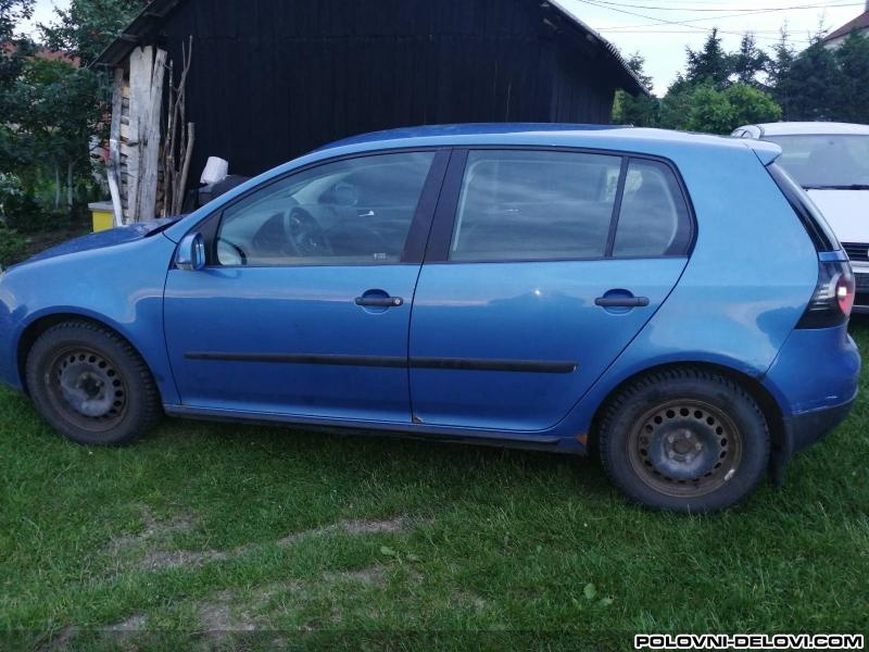Volkswagen  Golf 5 1.6 Fsi Kompletan Auto U Delovima