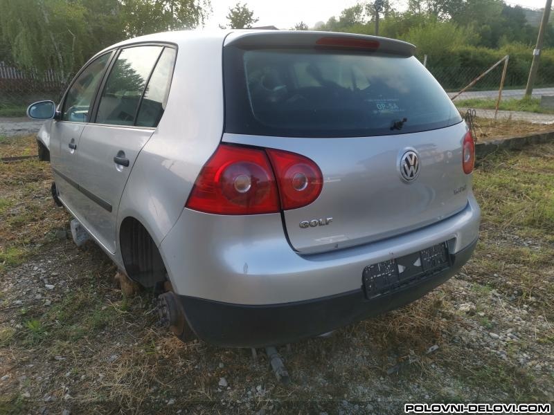 Volkswagen  Golf 5 1.6 Fsi Kompletan Auto U Delovima