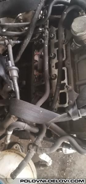 Volkswagen  Golf 5 1.6fsi Dizne Motor I Delovi Motora