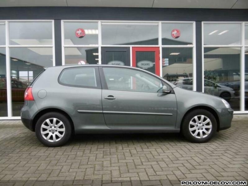 Volkswagen  Golf 5 1.6fsi Kompletan Auto U Delovima