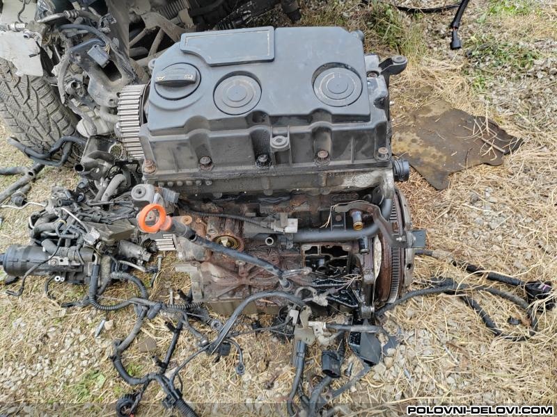 Volkswagen  Golf 5 2.0 Tdi 8v Bmm Kompletan Auto U Delovima