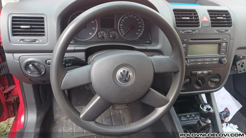 Volkswagen  Golf 5 Benzin Enterijer