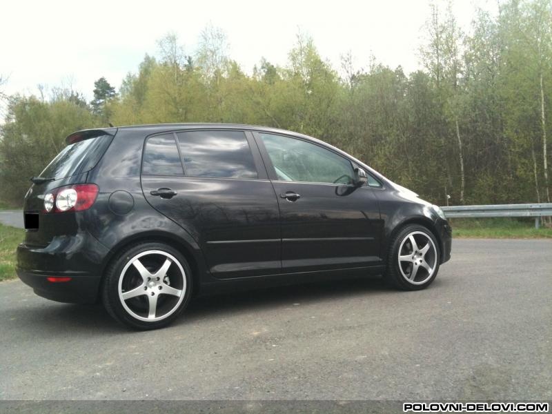 Volkswagen  Golf 5 Benzin I Dizel Kompletan Auto U Delovima