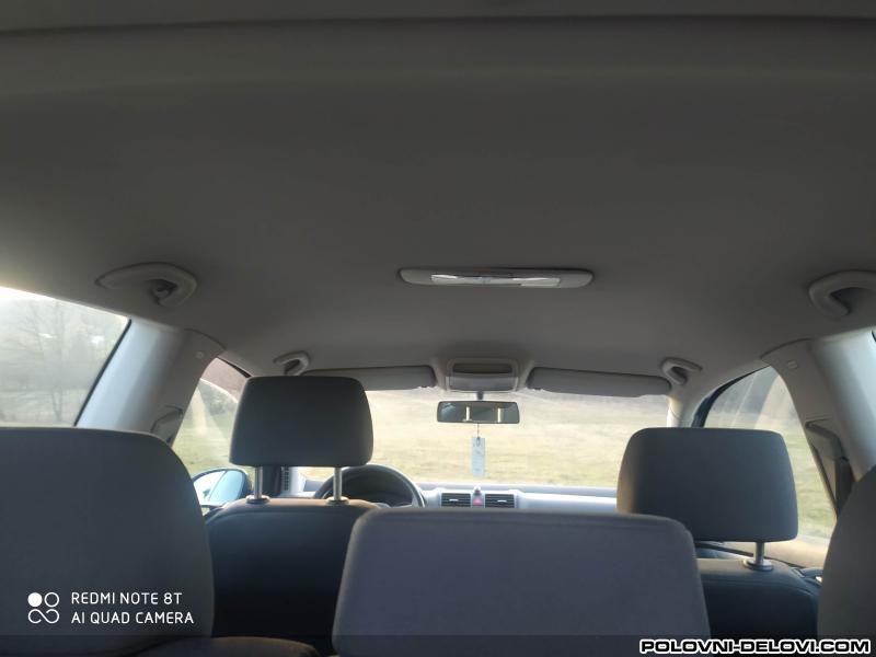 Volkswagen  Golf 5  Enterijer