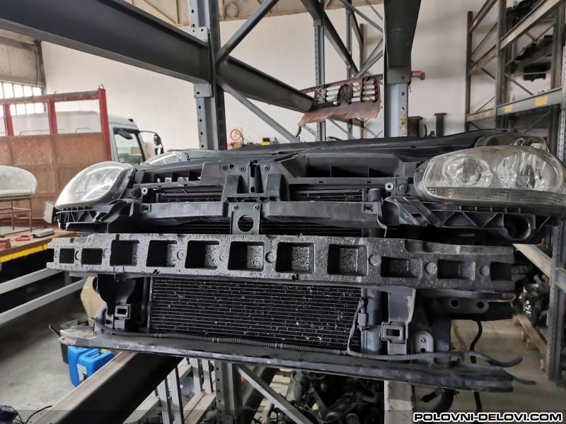 Volkswagen  Golf 5  Karoserija